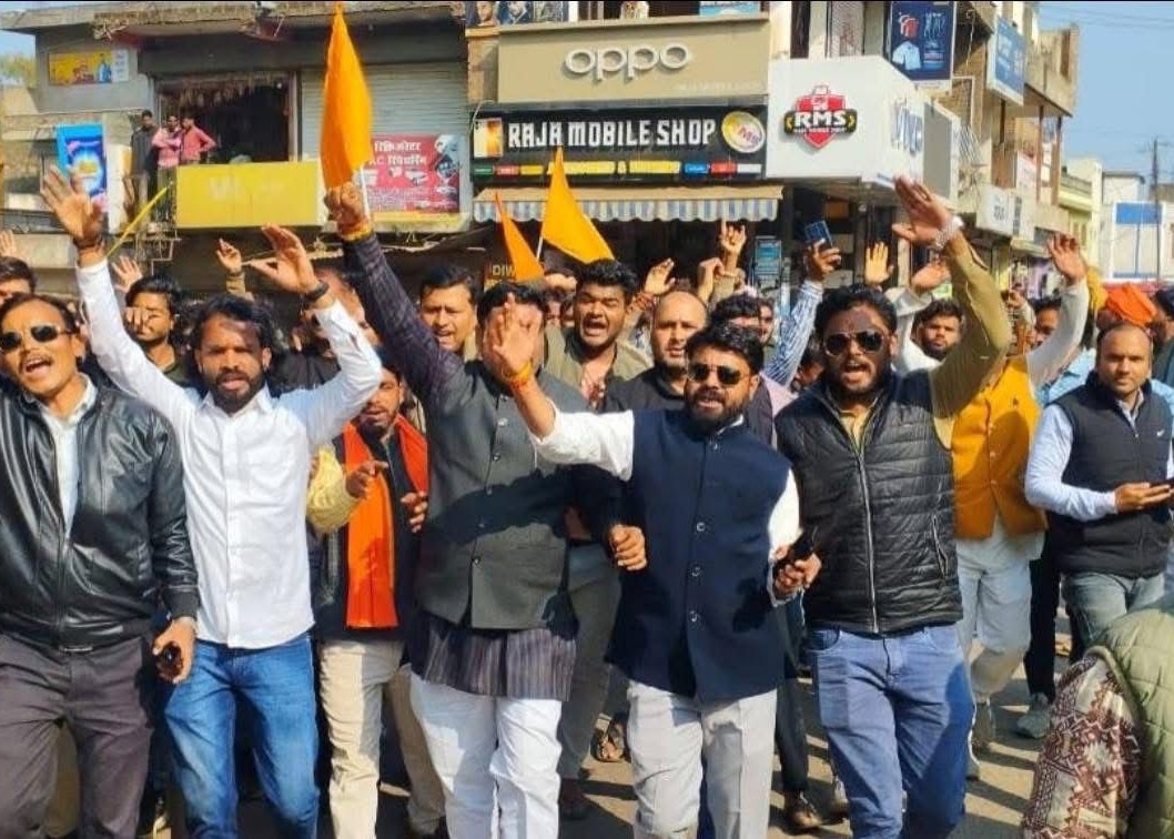 Sironj me jan sevak Neelam Yadav